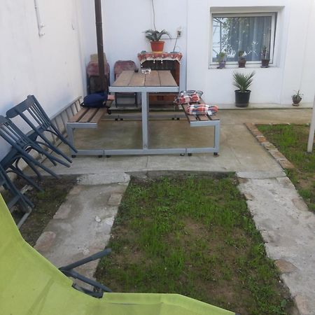 House Hotel Craiova Exterior photo